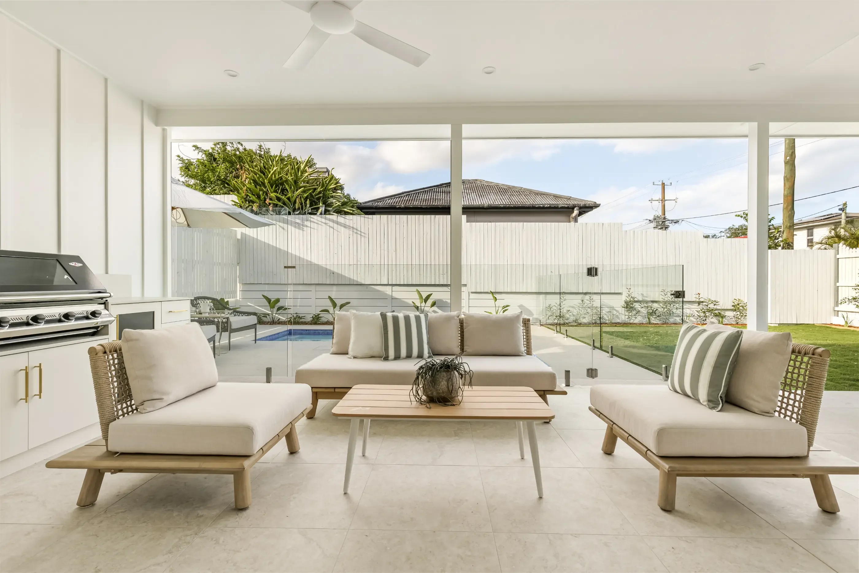 1 Exley St, kedron lounge