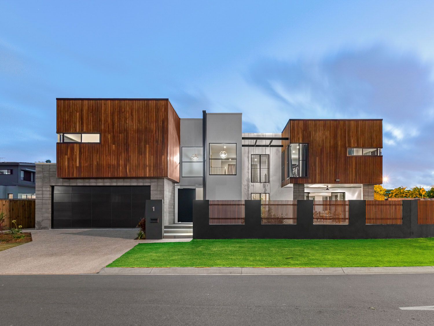 167-hargreaves-rd-manly-west-modern-exterior-luxury-home-architectural-design