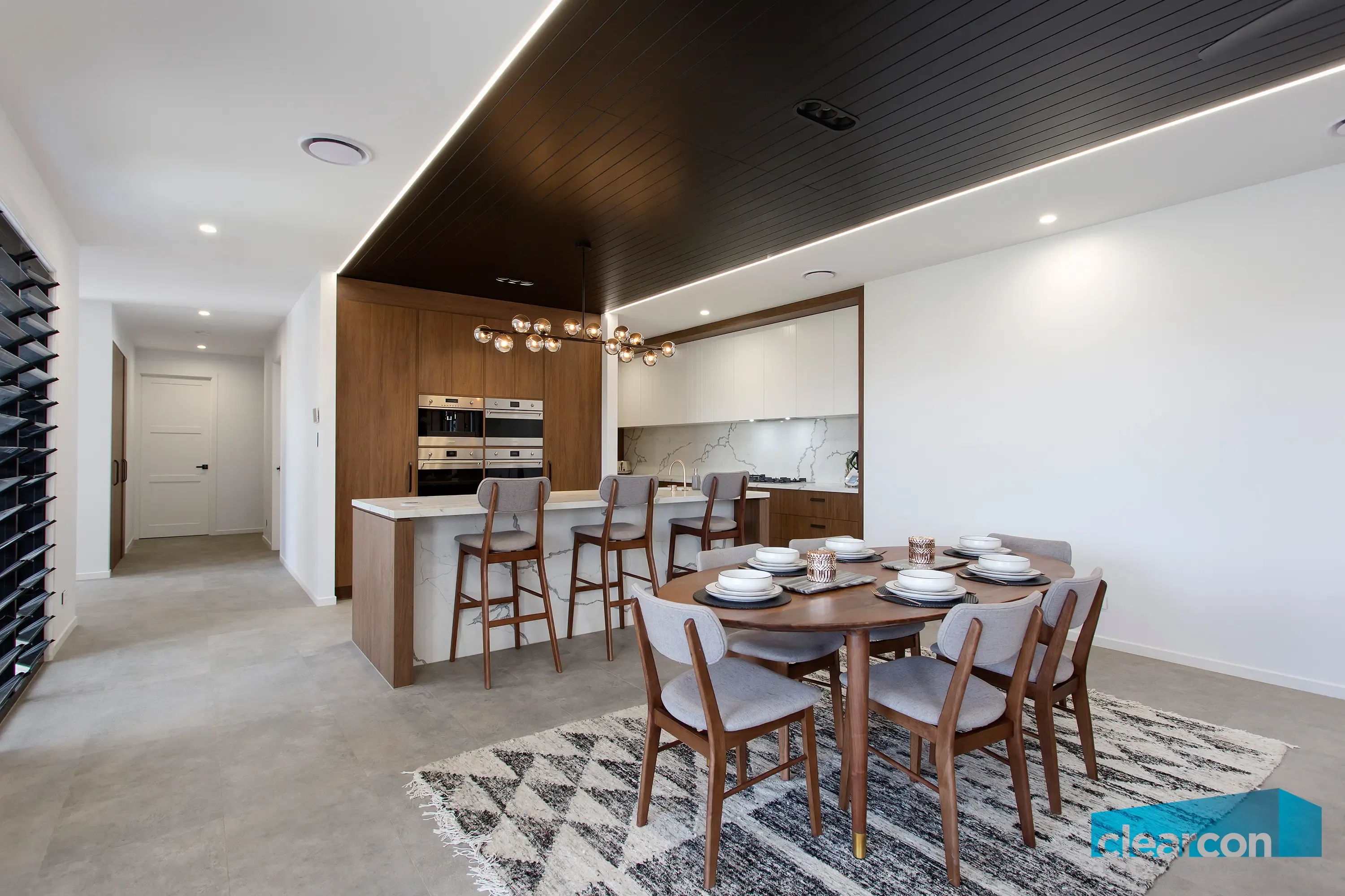 167-hargreaves-rd-manly-west-modern-gourmet-kitchen-quartz-countertops-open-concept
